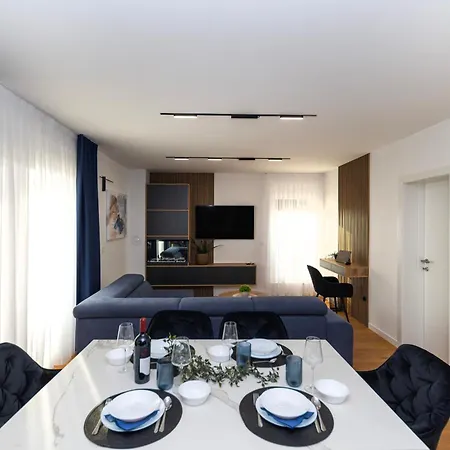 Апартаменти Maison Point *